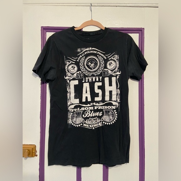 Johnny Cash “Folsom Prison Blues” T-Shirt - Size M 🎸 - Picture 1 of 7